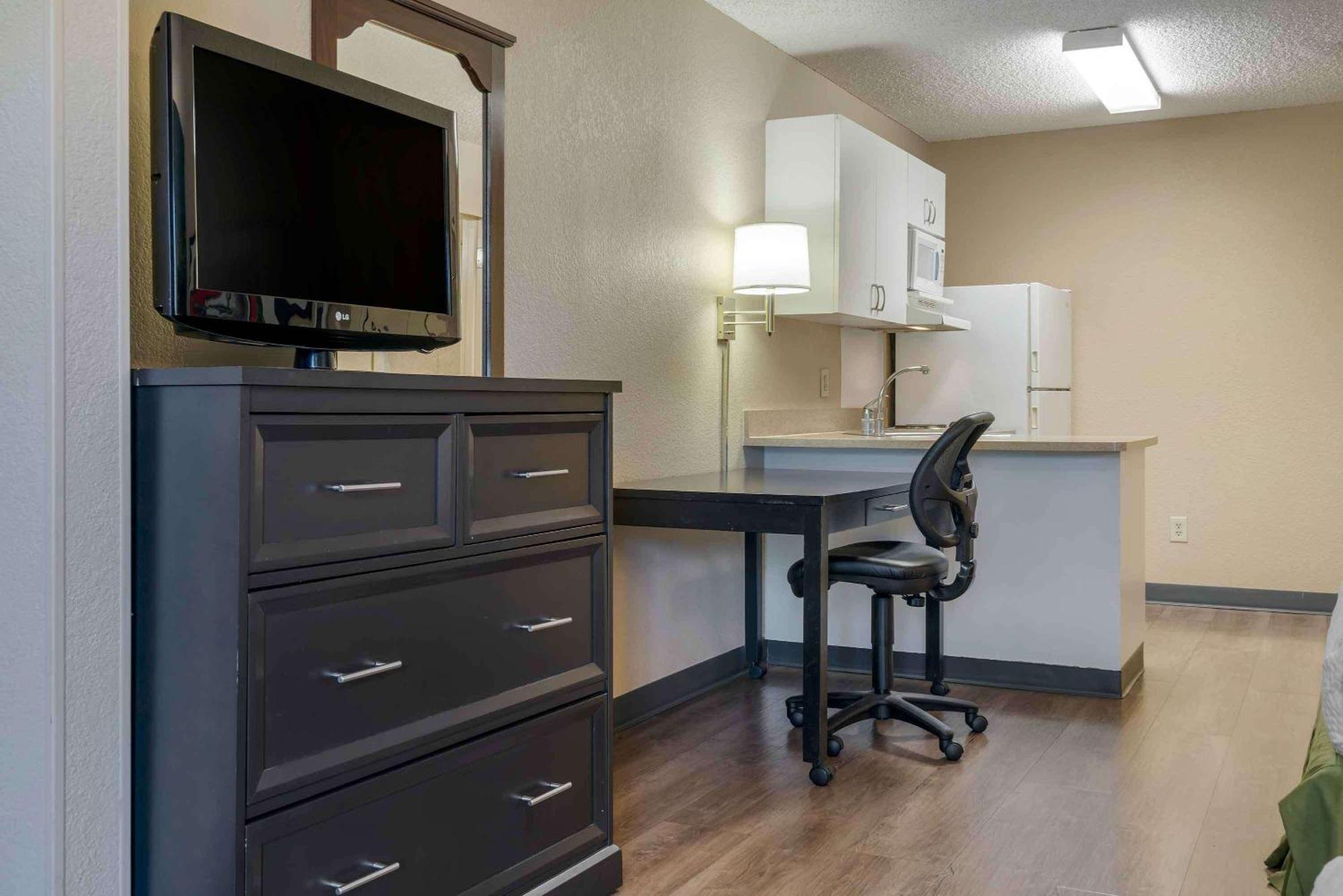 Extended Stay America Suites - Santa Rosa - South Exterior photo